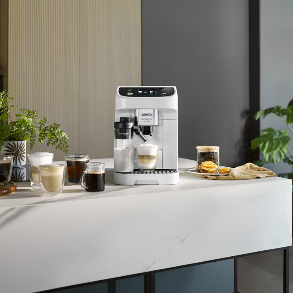 Кофемашина DeLonghi ECAM320.60.W белый