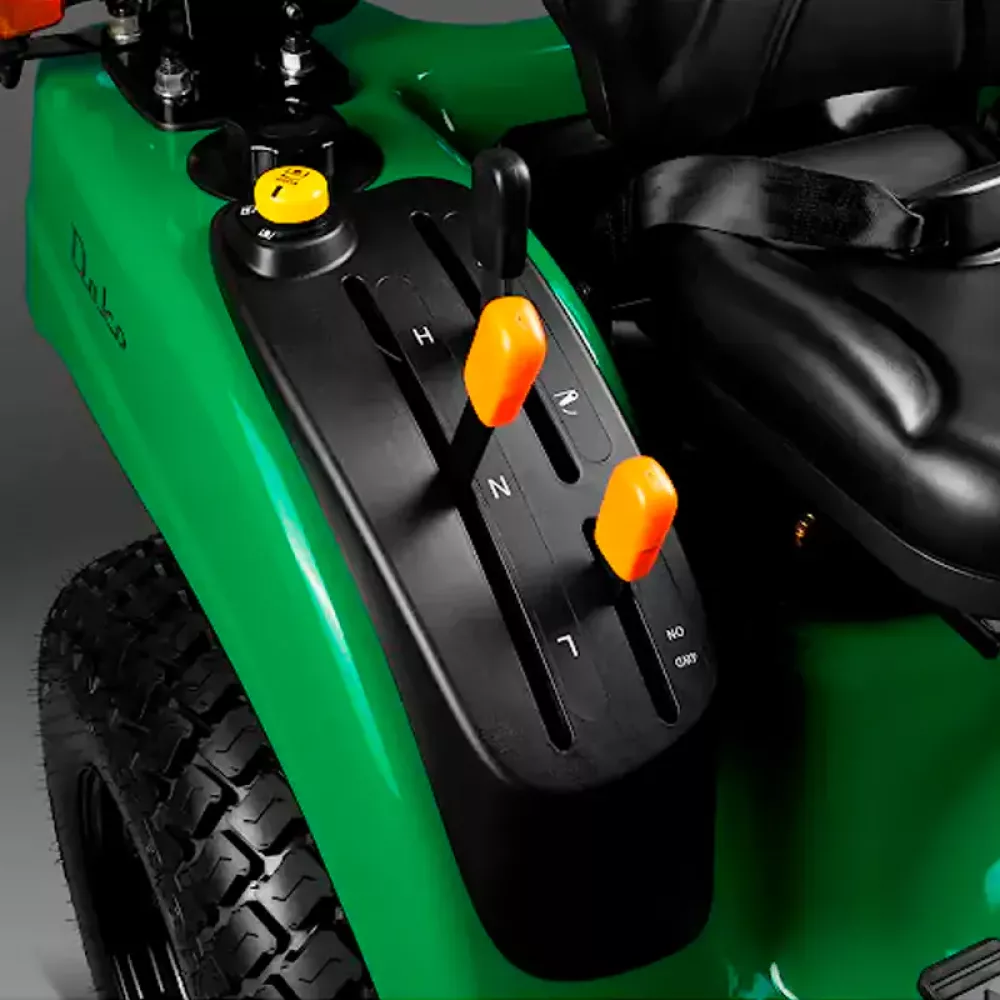 Caiman Dako19H машина газонокосильная (индустриальные колеса)