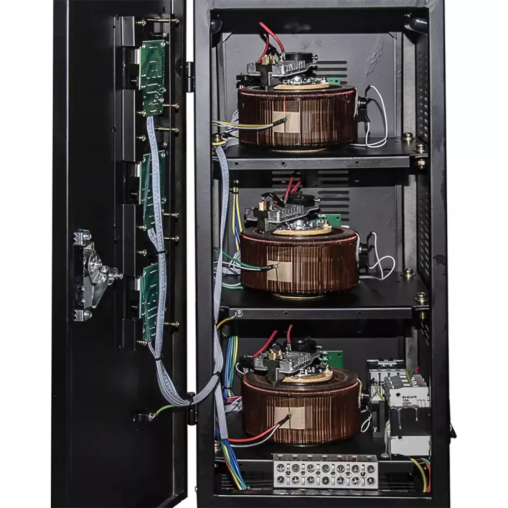 Ресанта АСН-60000/3-ЭМ трехфазный стабилизатор напряжения 63/4/10