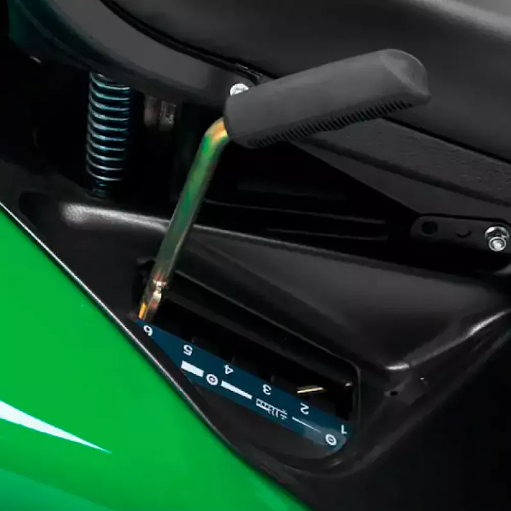 Caiman Rapido Eco 2WD 107D1C машина газонокосильная RAPIDO-ECO-2WD-107D1C