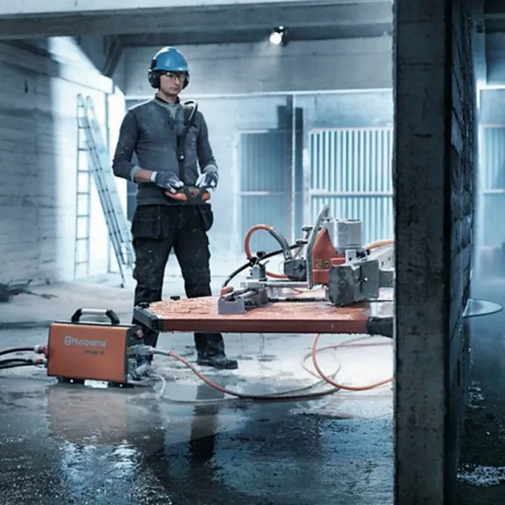 Husqvarna WS 482 HF стенорезная машина 1000 мм 9676467-03