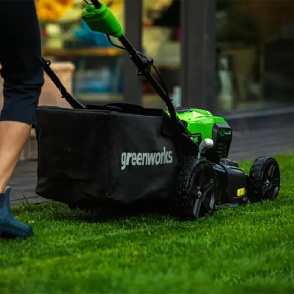 Greenworks GD40LM46SP аккумуляторная газонокосилка самоходная (1 x 6 Ач, ЗУ) 2506807UF