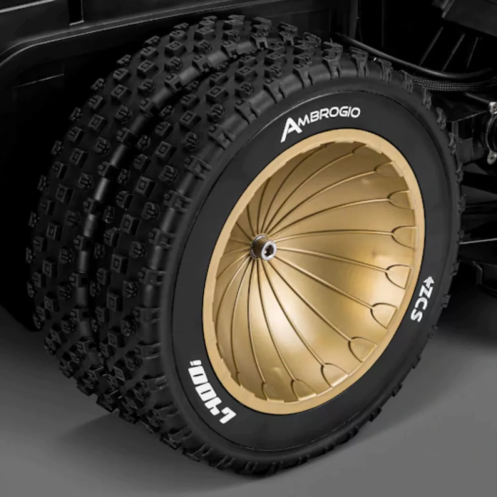 Caiman L400i Deluxe робот-газонокосилка AM450D4M1Z