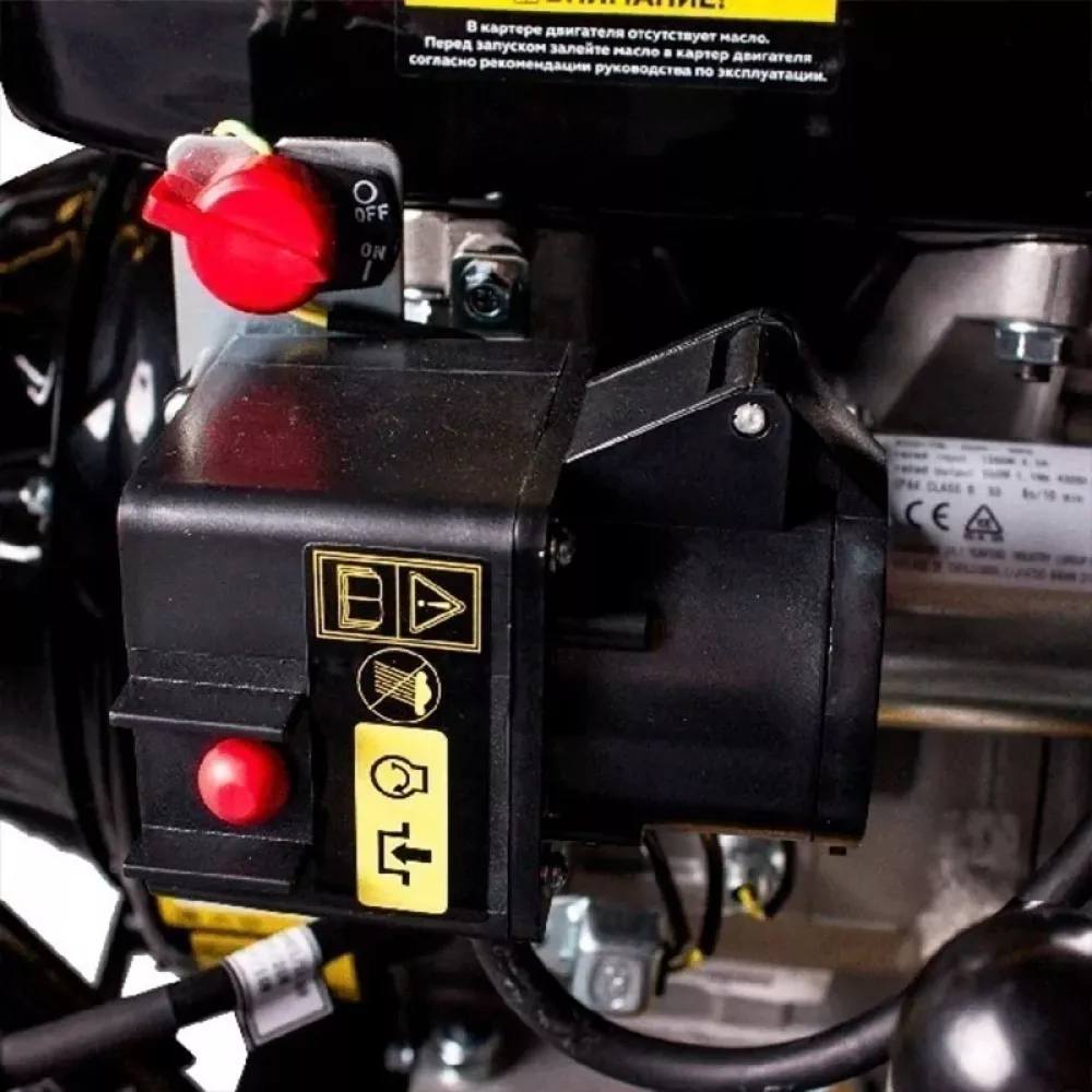 CHAMPION STT1170E снегоуборщик бензиновый, STT1170E