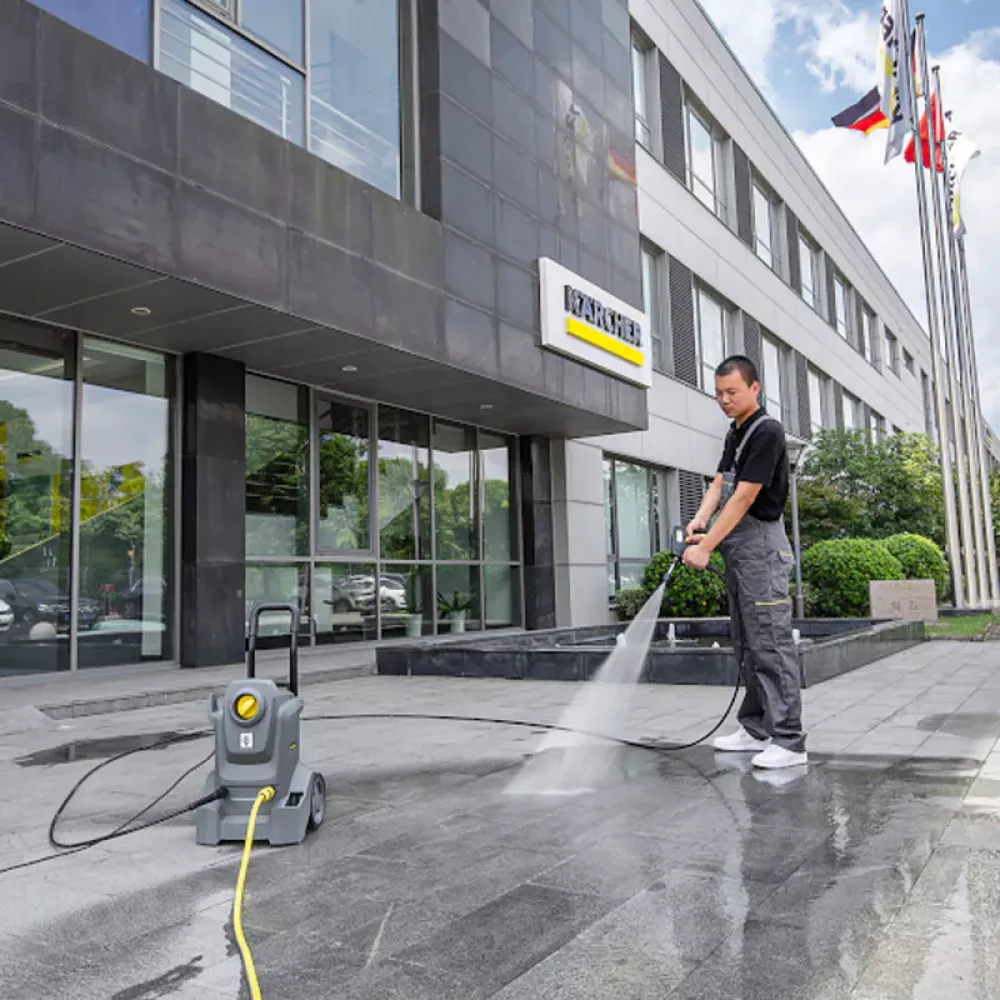 Karcher HD 4/8 Classic мойка высокого давления 1.520-974.0