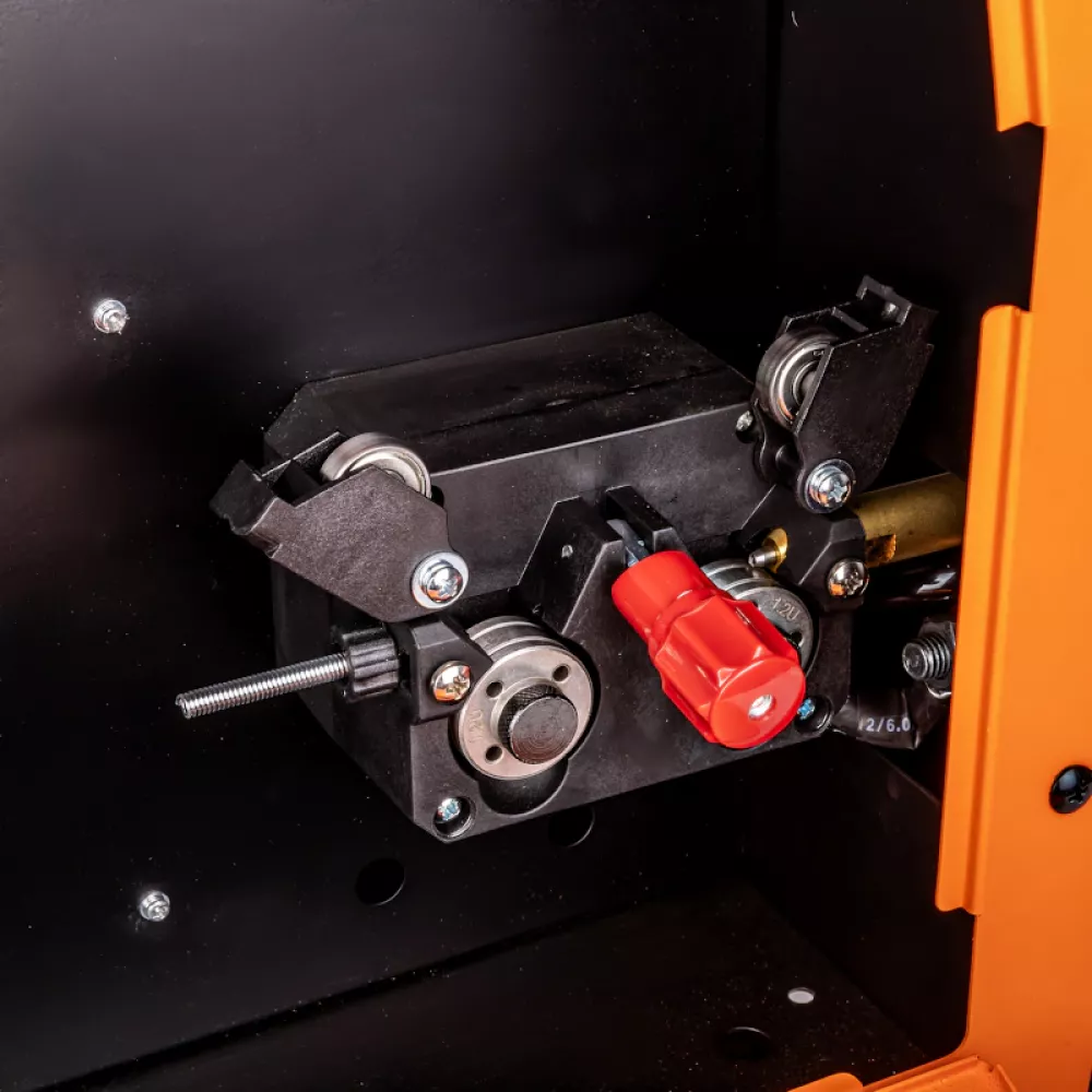 FoxWeld INVERMIG 250 DP сварочный полуавтомат (MIG/MAG) 9302