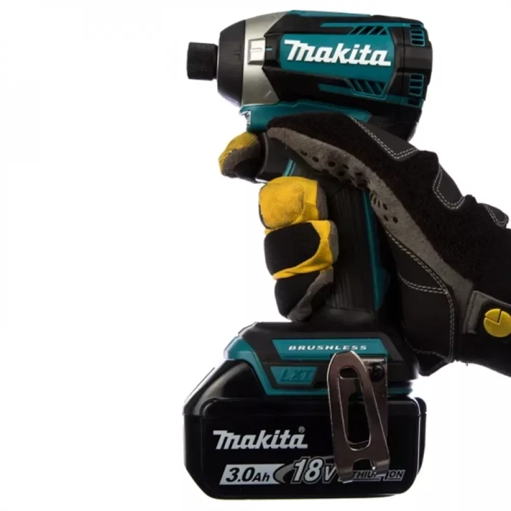 Makita DTD154RFE шуруповерт аккумуляторный ударный (2 x 3 Ач, ЗУ)