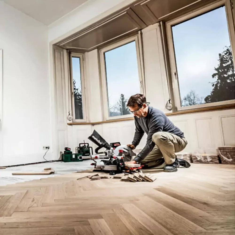 Metabo KGS 18 LTX аккумуляторная торцовочная пила (2 x 5.5 Ач, ЗУ) 619001660