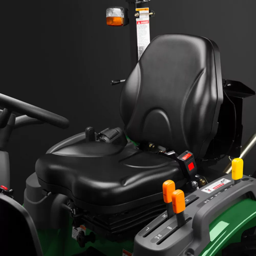 Газонокосильная машина Caiman Dako 25H с индустриальными колесами DAKO25H-IND