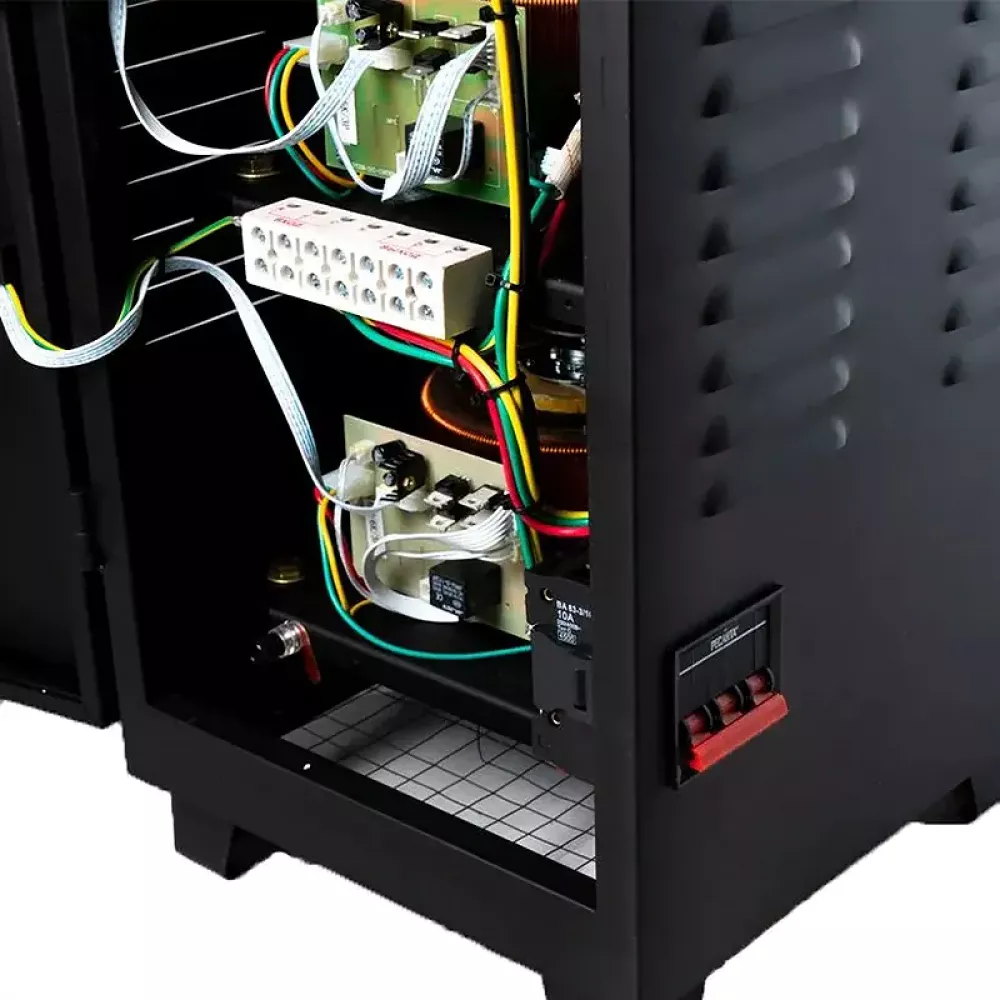 Ресанта АСН-6000/3-ЭМ трехфазный стабилизатор напряжения 63/4/3