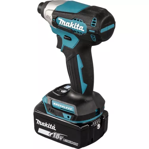 Makita DTD157RTJ аккумуляторный ударный шуруповерт (2 x 5 Ач, ЗУ)