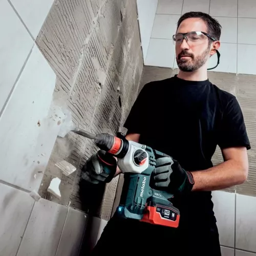 Metabo KHA 18 LTX BL 24 Quick перфоратор в кейсе (2 x 5.5 Ач, ЗУ) 600211660